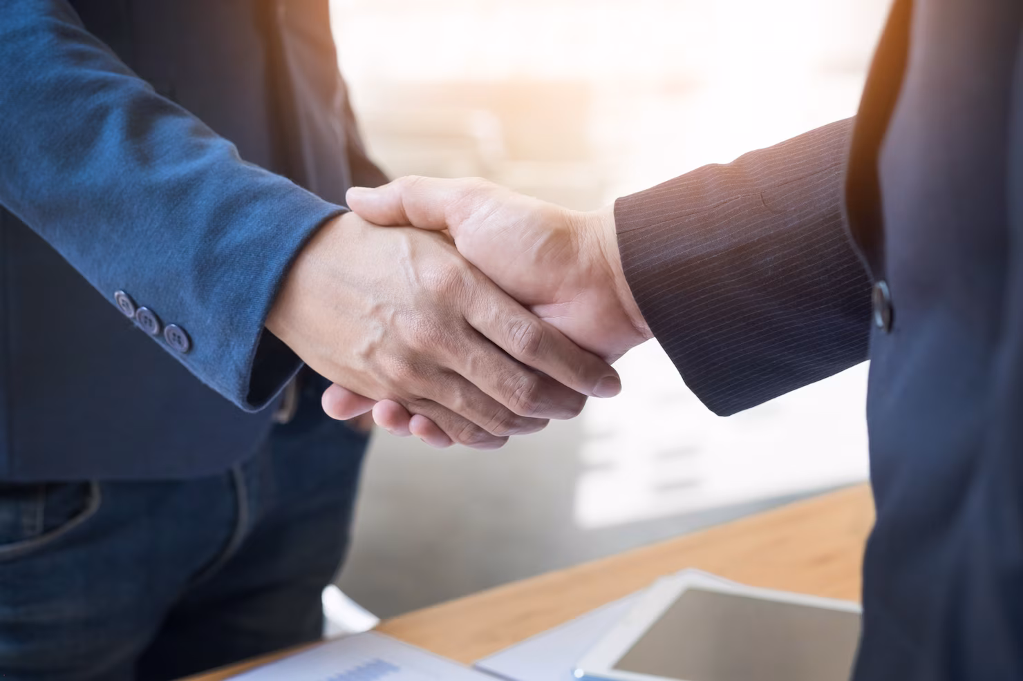 Commercial Contracts & Lifecycle Management (CLM)
